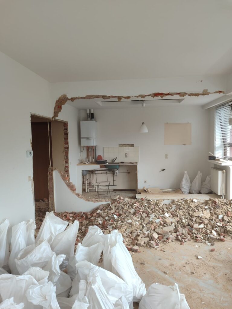 Afbraak binnenmuren woning Antwerpen